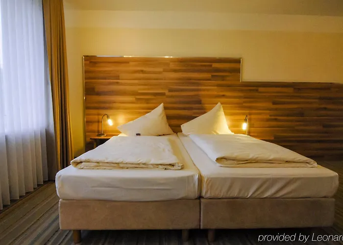 Petul Stadtgarten * 에센